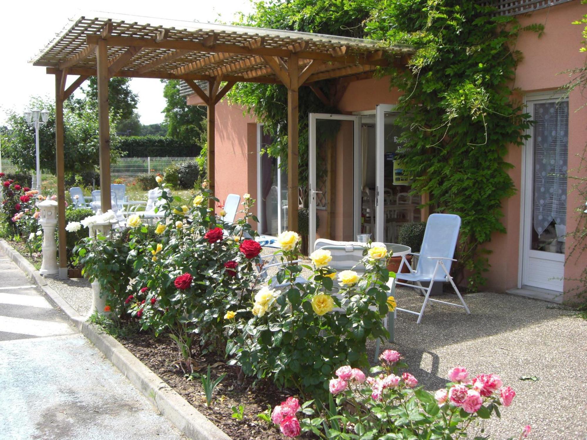Hotel Au Sans Souci Chinon Exterior photo
